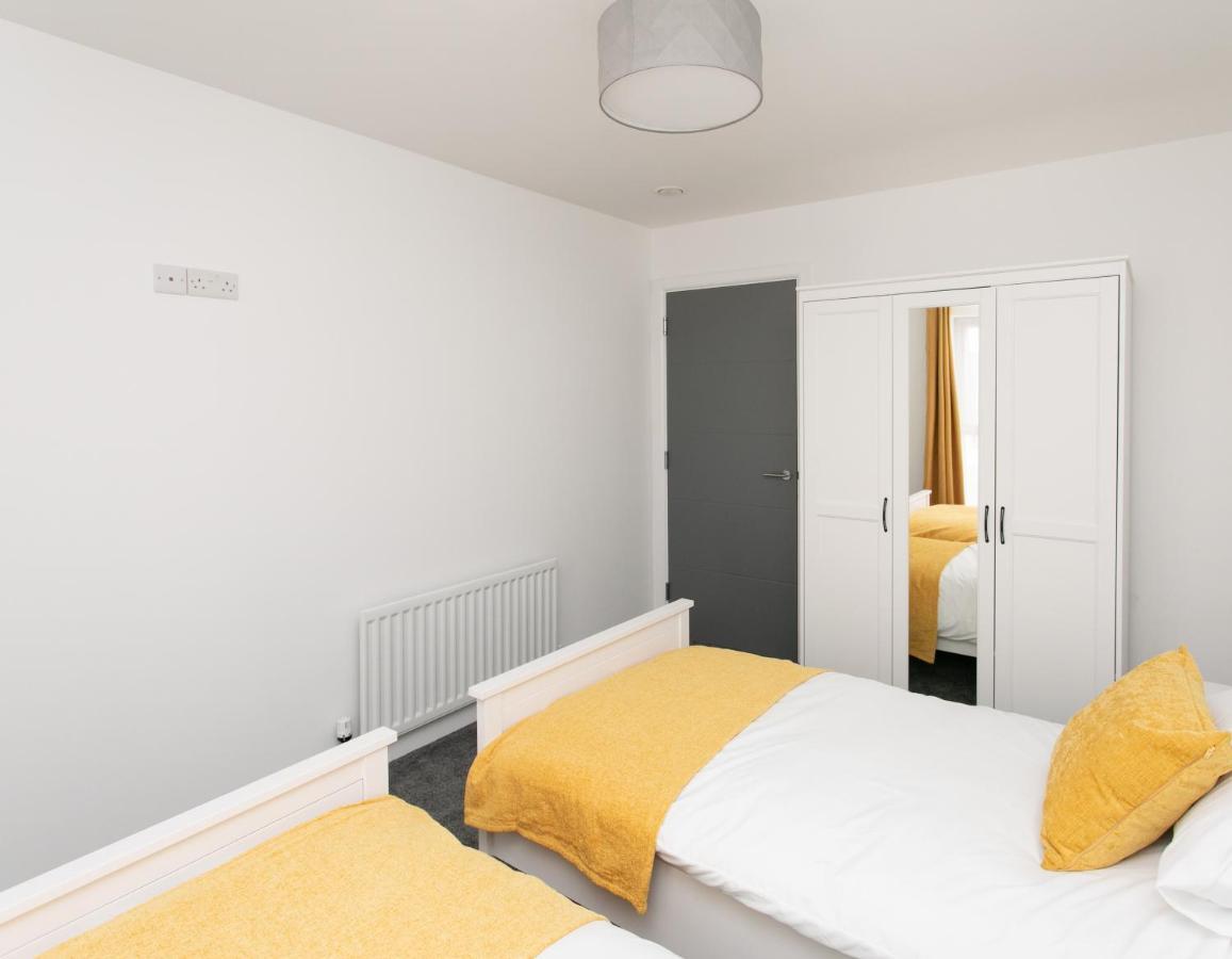 Apartments At The Port Portrush Exterior photo